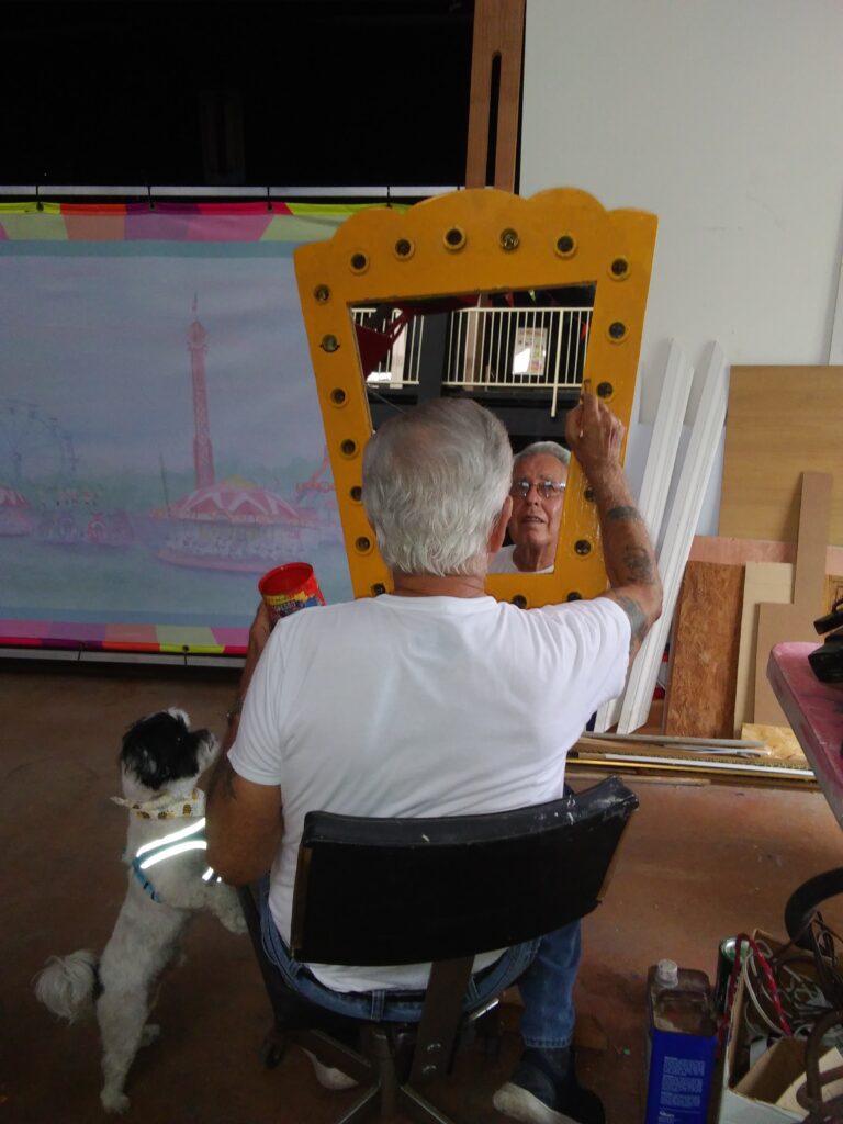 alt=Doc Rivera Showmens museum