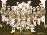 The Cristiani Family, photographed in 1935.jpg