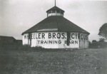 Wheeler Bros. training barn in Oxford, PA., 1916.jpg