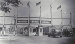 Hennies Bros. Shows front gate...early 1940's.jpg