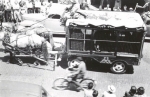 Cole Bros. 'big cat' wagon....1939.jpg