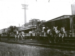 Cole Bros unloading..1941.JPG