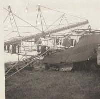 West Coast Shows Sky Wheel blowdown. This was the only portable ground mounted skywheel ever made. It never went up again..jpg