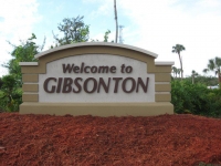 welcome to Gibsonton (on Hwy 41).jpg