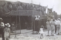 Wallace Bros. Shows....1940..JPG