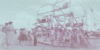 Unusual Kiddie Ferris wheel ( unknown midway)...1950's.JPG
