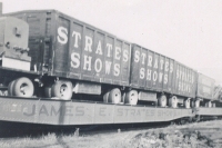 Strates Shows on the rails..1953.JPG