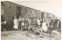 Skerbeck's Great One Ring Show taken in Ontonogon, Michigan in 1907..jpg