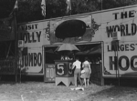 giant hod show..1940's.jpg