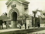 Luna Park Zoo-Jenny the elephant and Mr. Metcalf her trainer.jpg