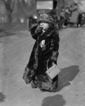 Midget lady 1920's.jpg